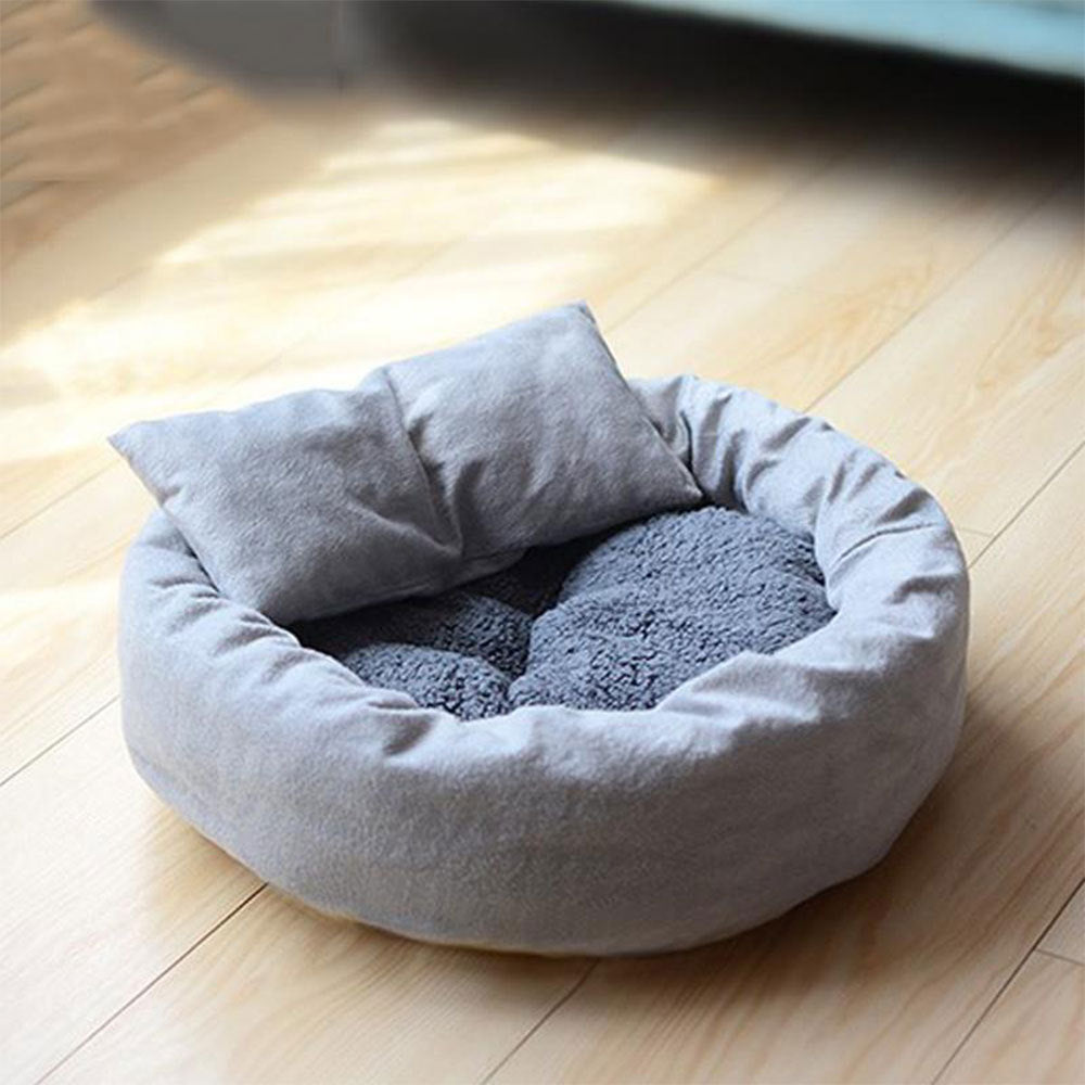 Short Plush Bed With Pillow